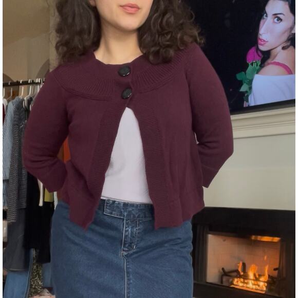 Academia Plum Big Button Open Cardigan - Picture 8 of 9